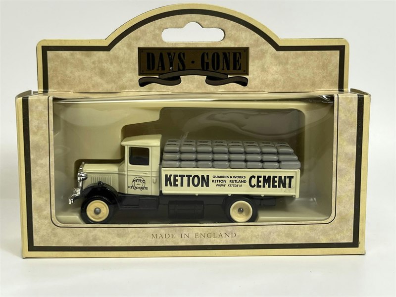 MCSlots Mack Sack Truck 1934 Ketton Cement Days Gone Lledo 39001D B2