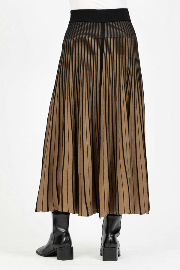 Mudflower Stripe Knitted Pleated Skirt