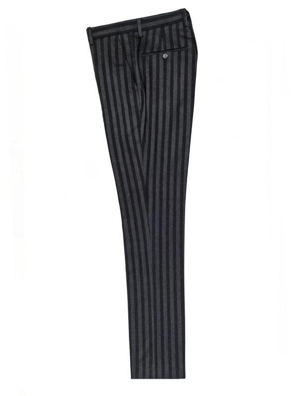 PAMONI charcoal bold stripe double-breasted suit, tailored fit with sharp lapels and modern style, shown on a mannequin.