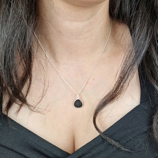 Silver Black Onyx Gemstone Pendant Necklace