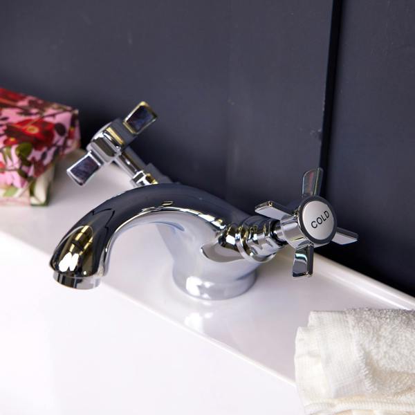 Flode Billingen Traditional Mono Basin Mixer Tap- Polished Chrome Finish