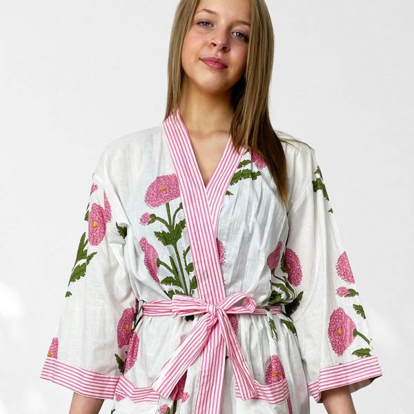 Hayley & Co White and Pink Flower Print 100% Cotton Dressing Gown