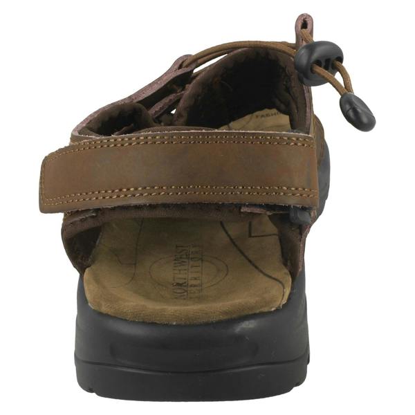 Northwest Territory Mens Northwest Territory Toggle Fastened Sandals Kenya