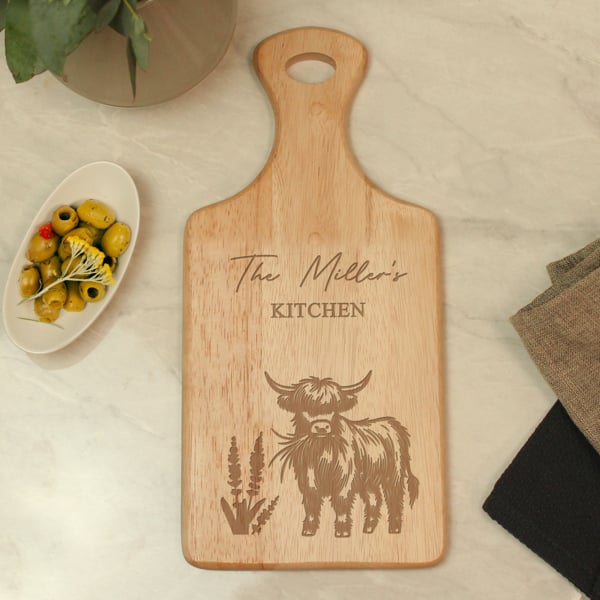 Personalised Memento Company Personalised Highland Cow Paddle Chopping Board