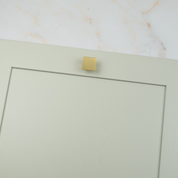 Handle & Home 32mm Brushed Brass Square Knob