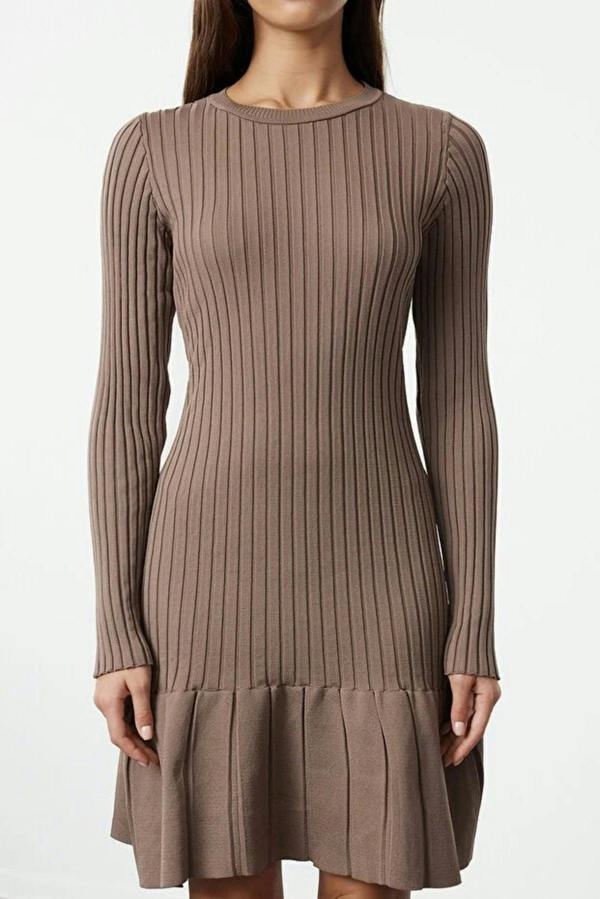 WOVCOR Mini Pleated Knit Dress
