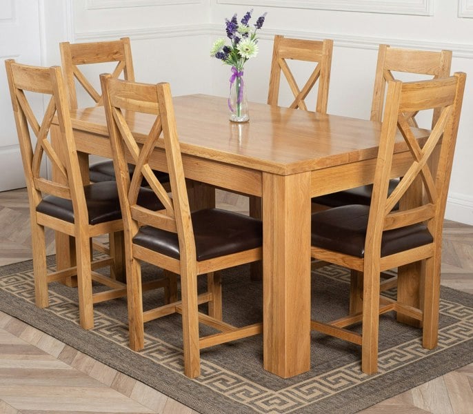 That's Furniture Dakota Medium Oak Dining Table with Berkeley Oak Chairs