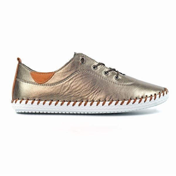 Lunar Women's St Ives Metallic Leather Plimsolls - Gold