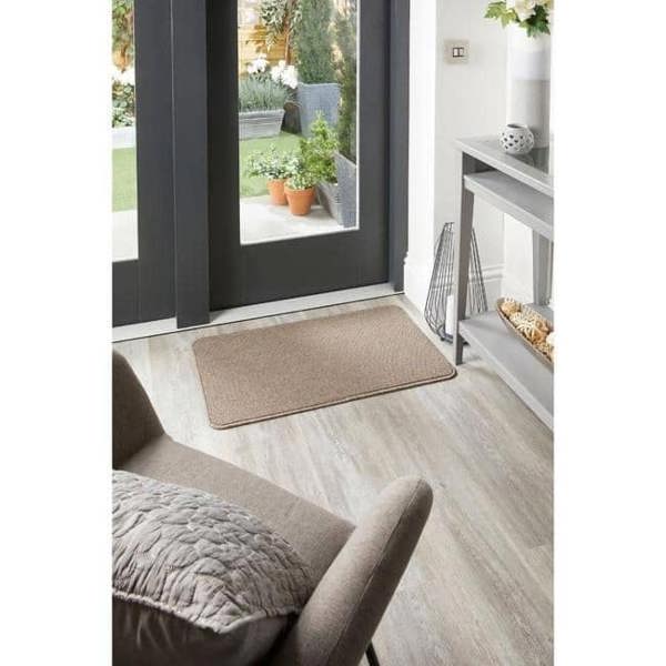 The Rugs Washable Mat & Runners: Durable Plain Design