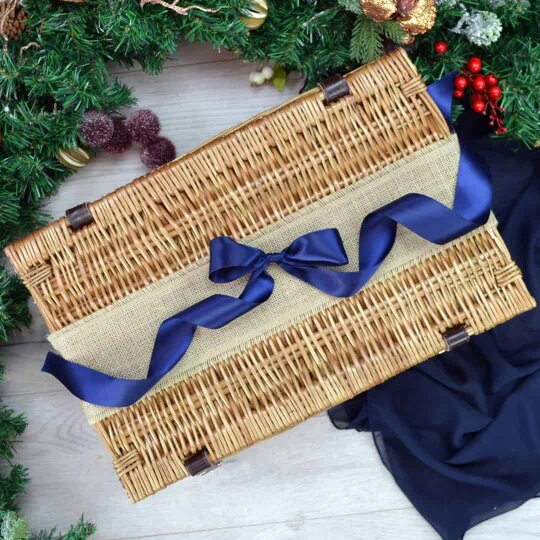Heather and Bale Festive Earsdon Luxury Hamper