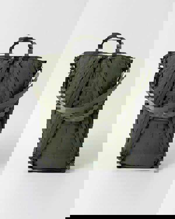 back of Fjallraven High Coast Unisex Totepack in Mountain Green 623