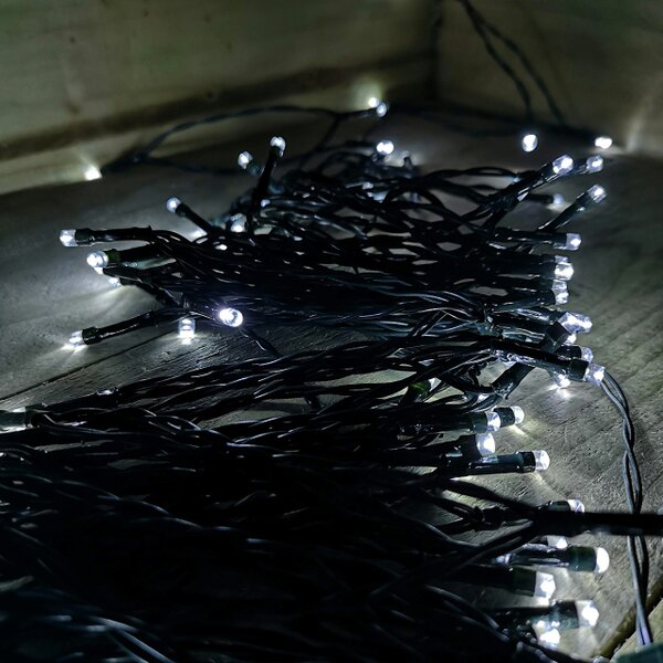 Samuel Alexander 100 LED 10m Premier Christmas Indoor Outdoor Multi Function Battery Operated String Lights with Timer in Cool White