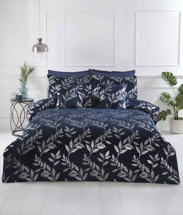 HomeSpace Direct Bergamo Leaves Silver Foil Duvet Cover Set