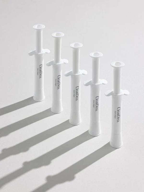 ClearDea Voluming Ampoule – Professional-grade "Elasticity Shot" for achieving a firm, luminous, and healthy "Glass Skin" complexion, shop at Atelier De Glow UK.
