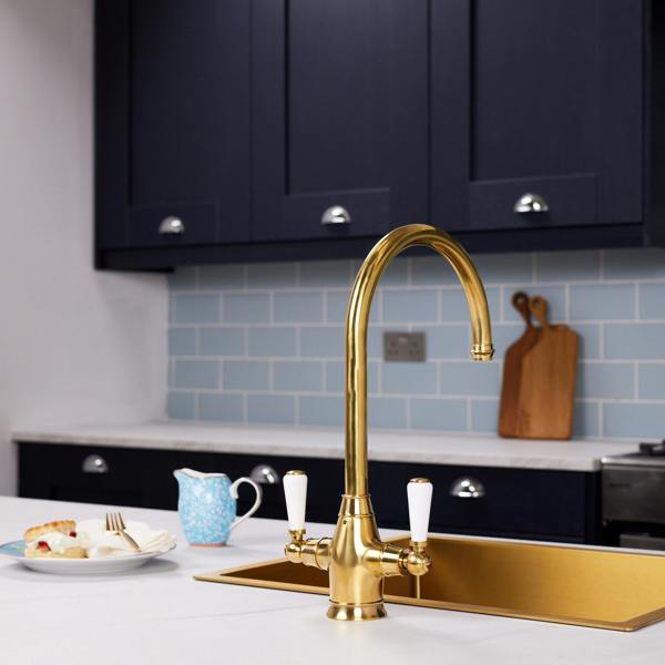 Flode Halden | Dual Lever Kitchen Sink Mixer Tap with Swivel Spout | Polished Brass Finish