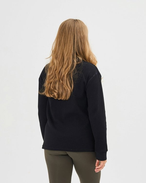 Pretty Mama Essential Ribbed Long-Sleeved Breastfeeding Top - Black