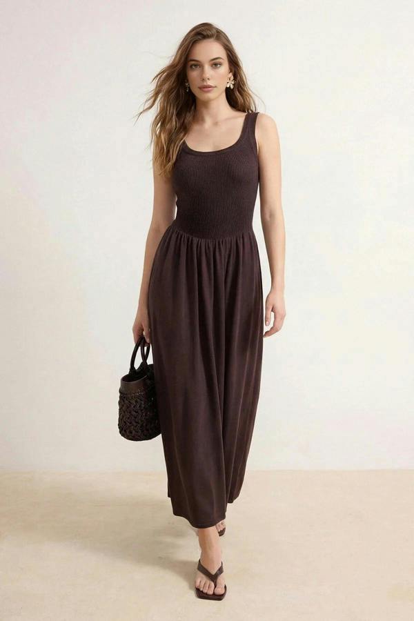 WOVCOR Midi Crew Neck Strappy Knit Dress
