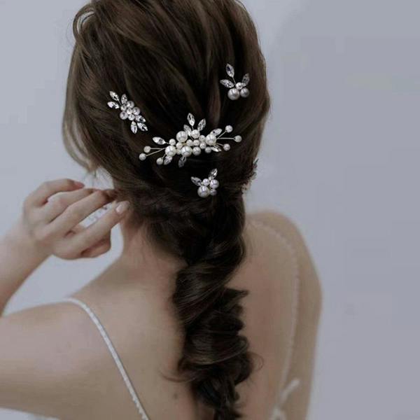 Gold Trip Set of 4 Crystal & Pearl Hair Pins