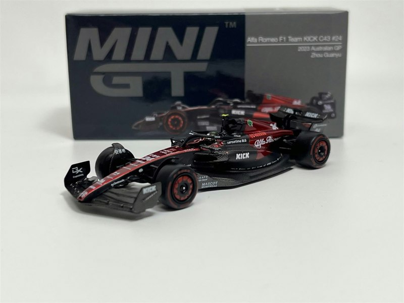 Mini GT Alfa Romeo F1 Team Kick C43 #24 2023 Australian GP Zhou Guanya 1:64 Mini GT MGT00728L