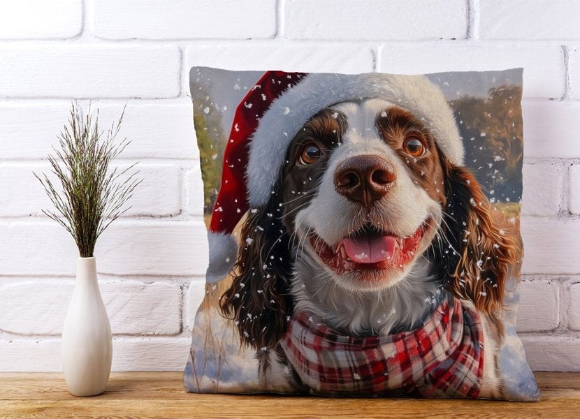 Warren Reed Christmas Springer Spaniel Cushion