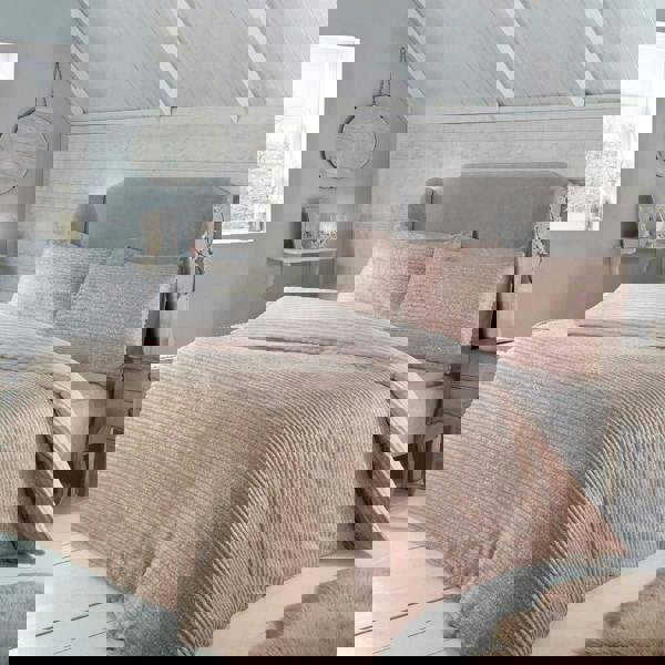 Smart Living Luxurious Reversible Sparkle Ribbed Fleece Duvet Cover with Pillowcases