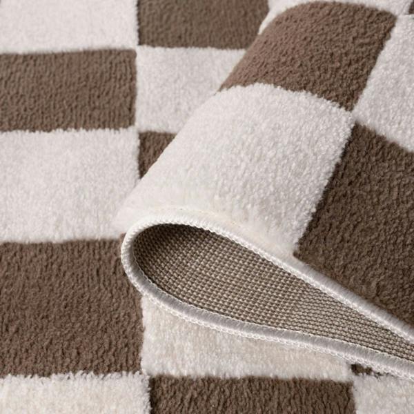 Loft Checkerboard Brown Rug, Underfloor heating.