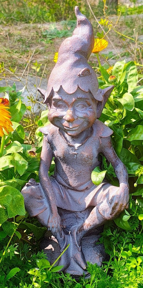 Inspirational Gifting Pixie on a Stone Sculpture Garden Ornament