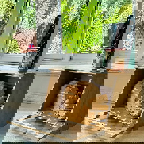 Maison des Cadeaux Bamboo Bread Bin with Acrylic Window