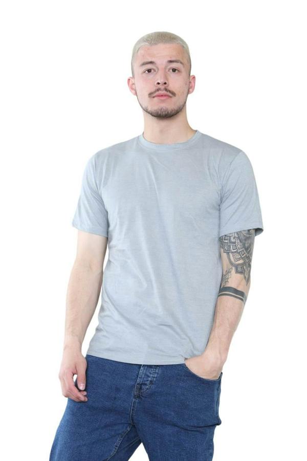 Grey Crew Neck T-Shirt – Minimalist Style for Everyday Wear