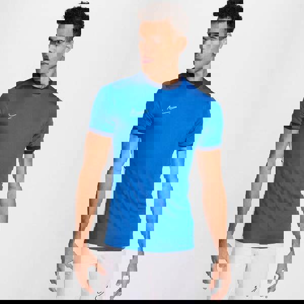 3846a0692a0ee886f8aea0e6306dfc00