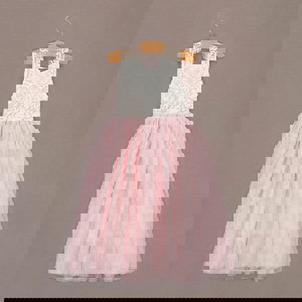 rear detail and lace design