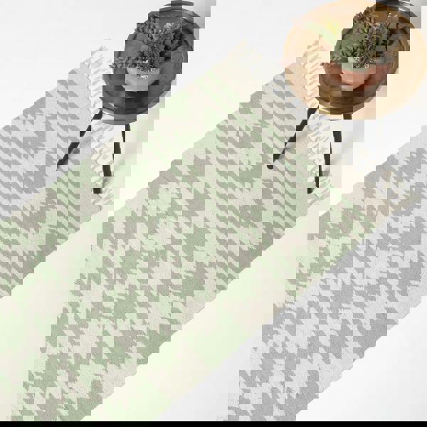 HOMESCAPES Turin Green & Natural Kilim Cotton Rug