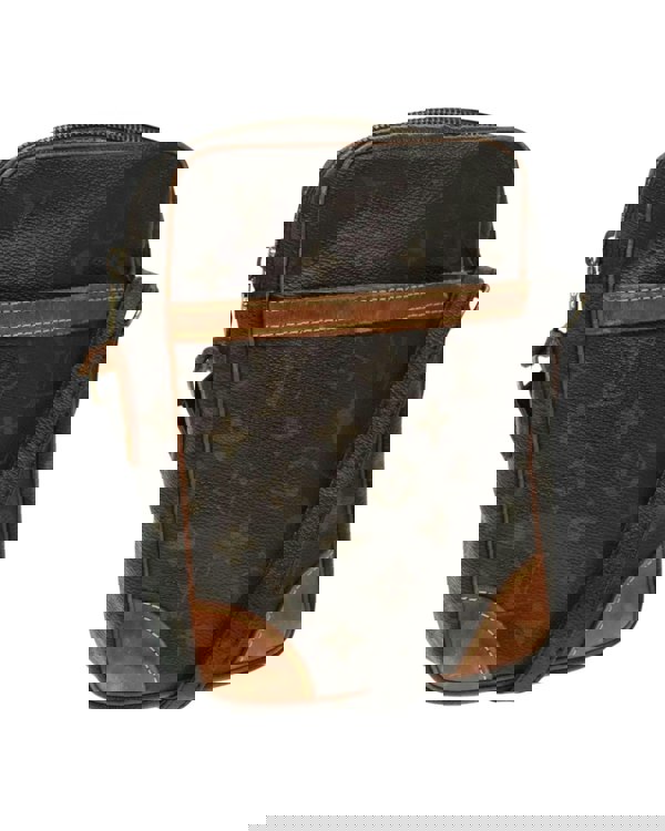 195227087.jpg