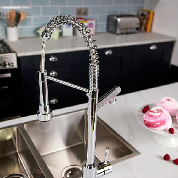 Flode Alta | Single Lever Kitchen Sink Mixer Tap with Swivel Spout | Polished Chrome Finish