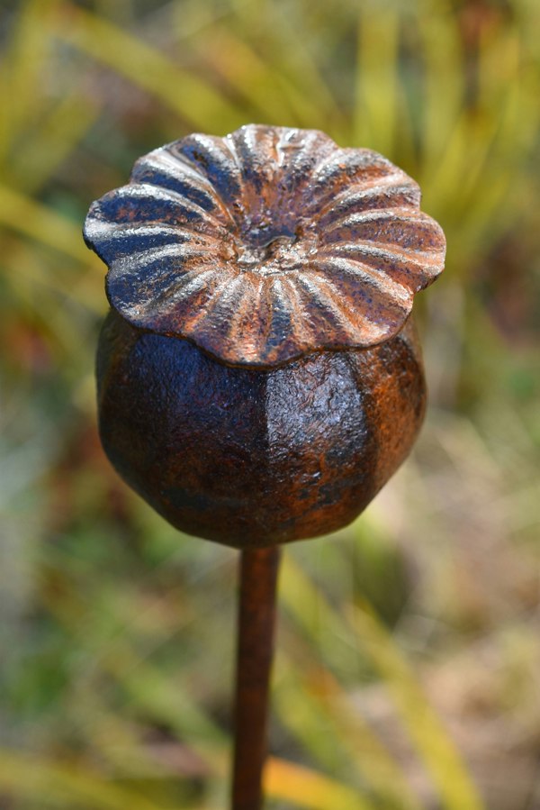 Metal Poppy Seedhead Ornaments