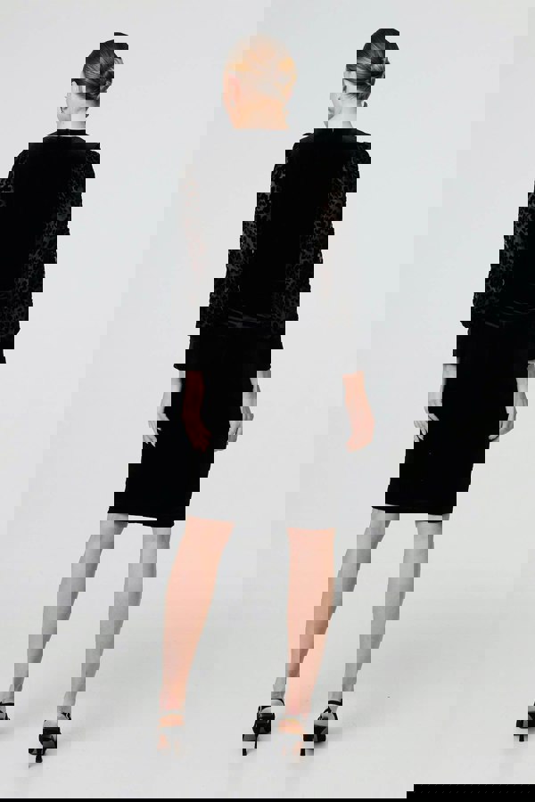 Black | Velvet Long Sleeve Shift Dress