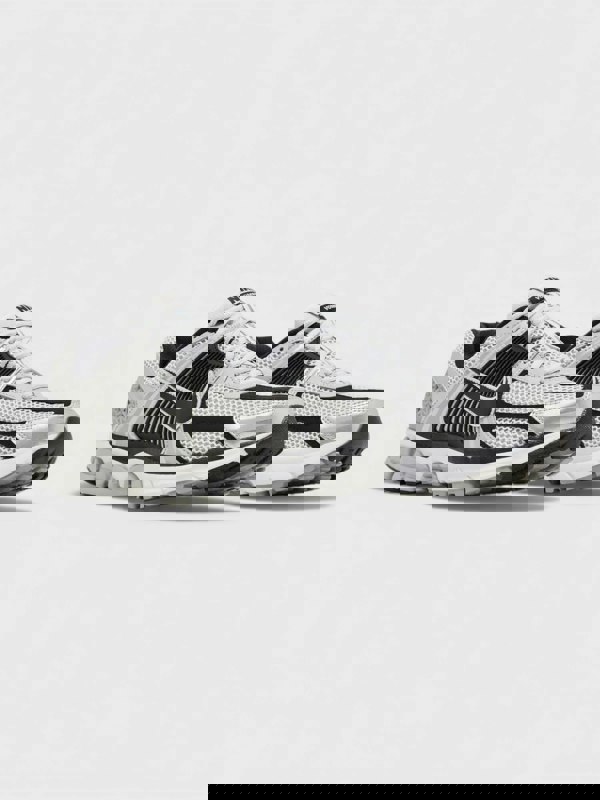 Nike Air Zoom Vomero 5 Metallic Silver Black