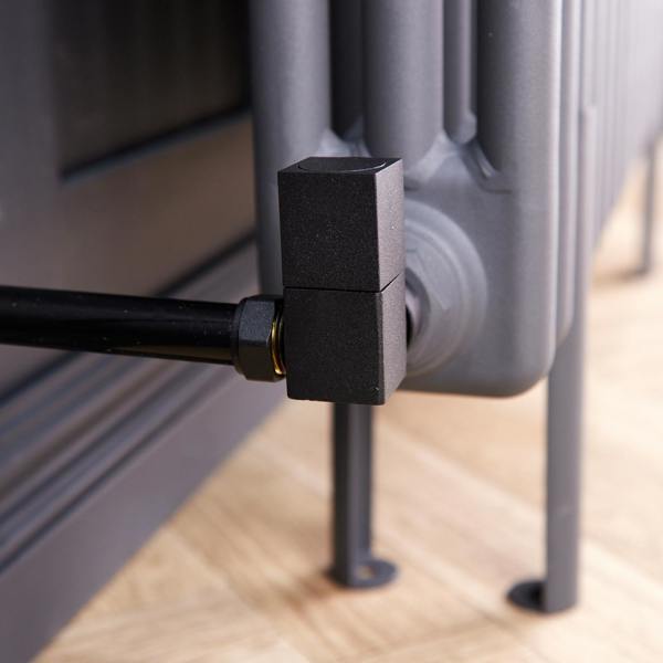 Flode Corner Square Manual Radiator Valve Pack | 15mm x 1/2″ | Matt Black