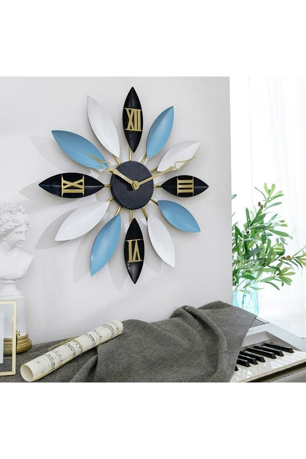 Living and Home 55cm Dia Tri-colour  Roman Numeral Flower Shape Decorative Wall Clock