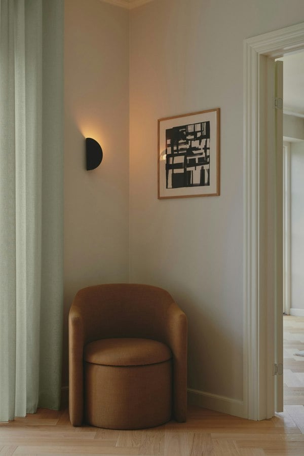Nordlux Model 2110 | Wall light | Black