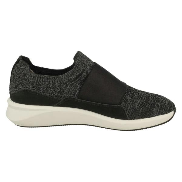 Clarks Ladies Clarks Elasticated Strap Detailed Trainers Un Rio Knit