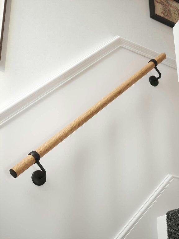 Handrails Direct Stoneleigh Red Oak Straight Flight Handrail - Stoneleigh Red Oak - 1.2m - Kineton Matt Black