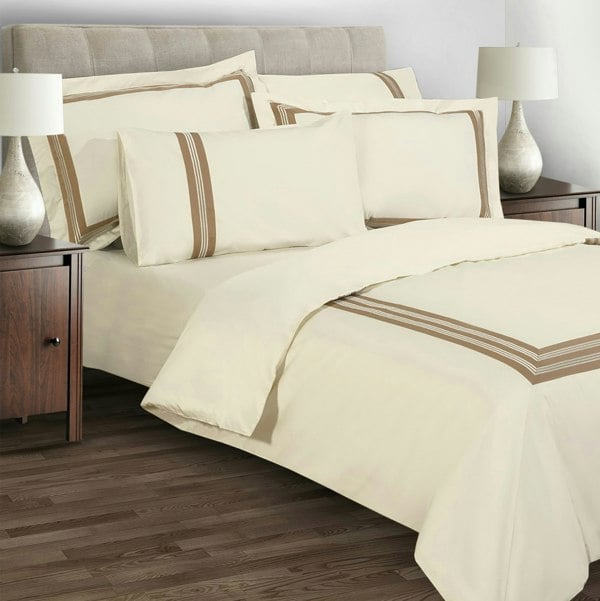 Sweet Dreams Knightsbridge 330 Thread Count Embroidered Duvet Cover Set