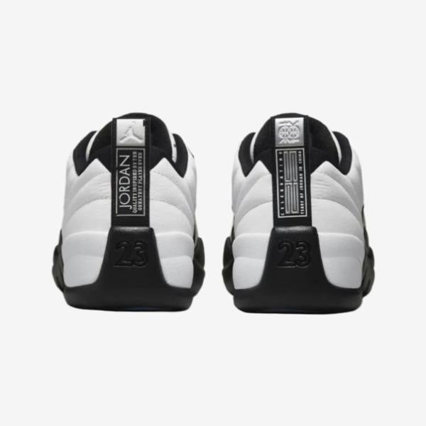 Nike DO8726-100 Sneakers   in  White