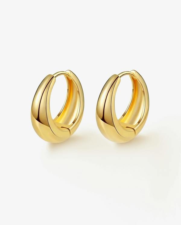 Elk & Bloom Chubby 14k Gold Huggie Hoops