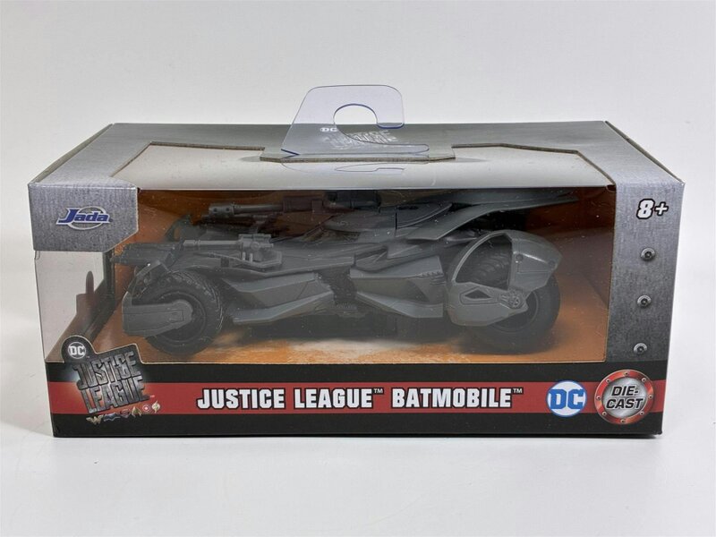 MCSlots Batman Justice League Batmobile 1:32 Scale Jada 99230