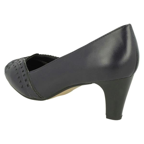 Padders Ladies Padders Heeled Court Shoes Janet