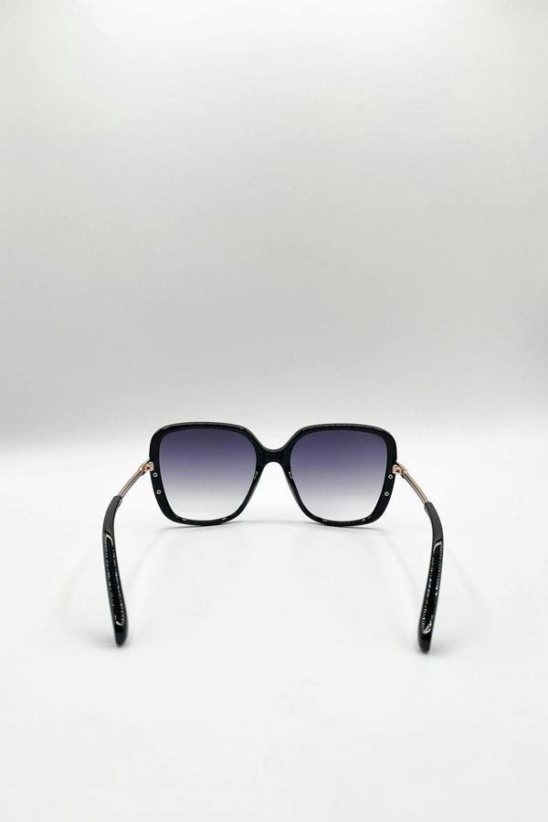 SVNX Oversized Square Sunglasses In Black Grey
