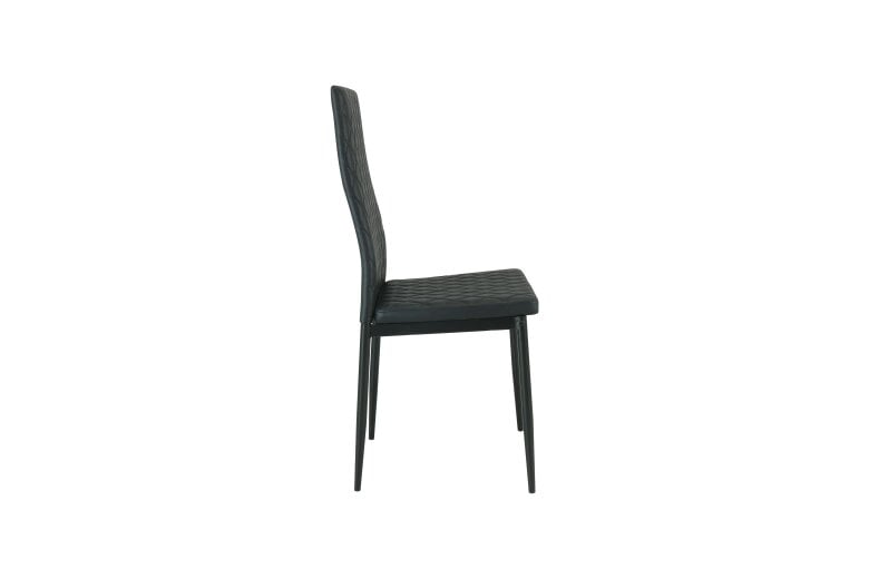 Outdoor Living New York Dining Table with 4 Emily Leather Chairs