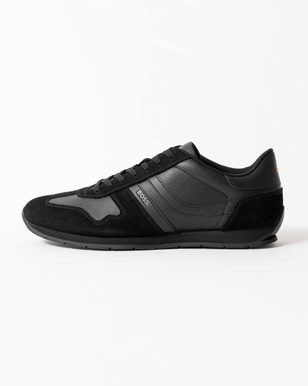 side view of BOSS Orange Levon Runn pumi Mens Trainers in Black 005
